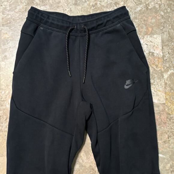 Nike Tech Fleece Sweatpants Mens XS Black Jogger Gym Lounge Essentials CU4495 - Picture 1 of 13